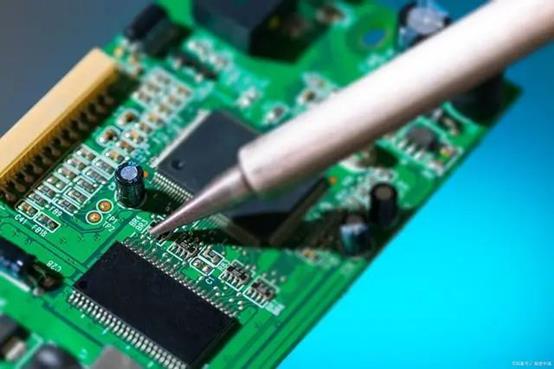PCB專用電子化學(xué)品行業(yè)發(fā)展現(xiàn)狀、競(jìng)爭格局及發(fā)展趨勢(shì)預(yù)測(cè)